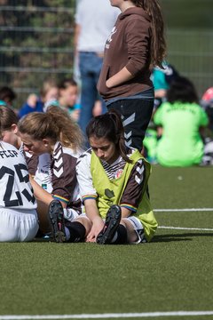 Bild 246 - B-Juniorinnen Wedel - St. Pauli : Ergebnis: 1:2